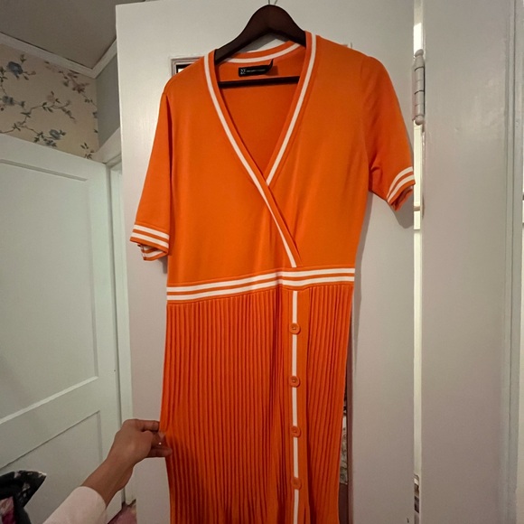 New York & Company Vibrant Orange Midi Skirt - Picture 3 of 7